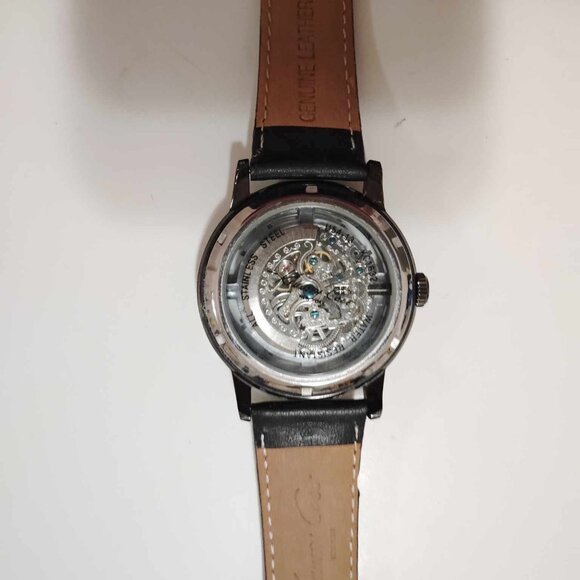 Kenneth Cole Watch New in Box - Picture 5 of 14